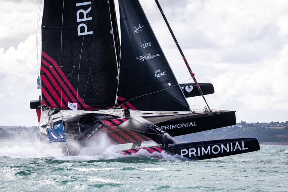 Bateau trimaran