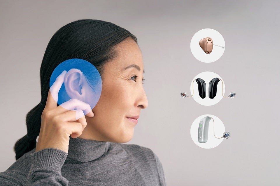 L’image montre de nombreux appareils auditifs parmi lesquels choisir pour trouver les meilleurs appareils auditifs
