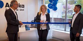 Audika firar 5 år och inviger ny hörselklinik i Tyresö Centrum. Läs mer om Audikas hörselklinik i Tyresö och boka ett hörseltest.