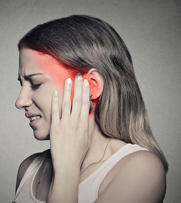 Image show woman with pain in the ear